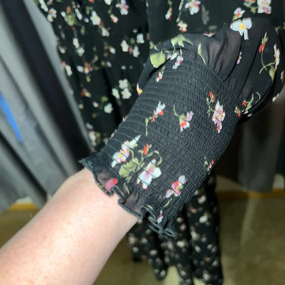 Madewell Black Floral Smocked Waist  Midi Dress/Size Large - Picture 7 of 11